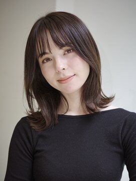 ビュートリアム265(BEAUTRIUM 265) ◆ミディアムレイヤー/レイヤーカット/銀座/オリーブベージュ