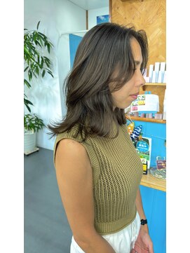 ピニャ(PiiNYA) 小顔レイヤースタイル♪