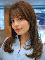 サーカス バイ ビュートリアム 青山(CIRCUS by BEAUTRIUM)&nbsp;小顔ロングレイヤー/シースルーバング/青山表参道/20代30代40代