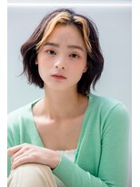 キングスベリー(Hair Relaxation King's Berry)&nbsp;バングカラー耳かけウルフボブ11.小顔