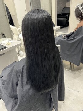アロット 溝の口店(a.lot) 大人女性のための艶髪縮毛矯正