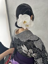 ウシワカマル ミライ(USHIWAKAMARU MIRAI) 卒業式タイトシニヨンアレンジ