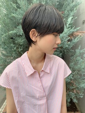 ミィ 表参道(mee.) 【mee.】ハセガワヒトシ 大人かわいい☆くびれショート