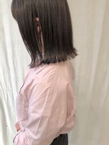 ツイギー 伊賀上ビル店(TWiGGY)&nbsp;切りっぱなしボブ、地毛風カラー。暗めしかできない方に。