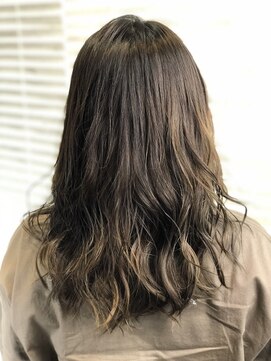 ヘアサロンエムフィス 池袋東口(HAIR SALON M Fe's) デザインカラー/厚めバング/ローライト/スリークボブ