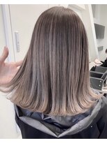 アライブ キチジョウジ(ALIVE Kichijoji)&nbsp;小顔セミウェットウェーブハイライトカラーオリーブカラー