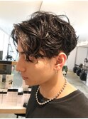 ビジネスアップバングスパイラルパーマソフトツーブロックメンズ