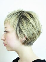 ヘア デザイン リスク(HAIR DESIGN RISK)&nbsp;【RISK 高橋勇太】ハイトーンカラーが上手いくせ毛ショート