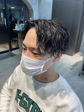 アンサー 千葉中央(UNSER prod by THE DAY) 縦落ち波巻きスパイラルパーマ