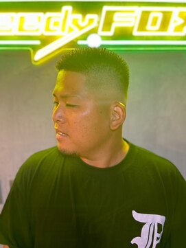 グリーディーフォックス 代々木(Greedy FOX) アップバング/ツーブロックマッシュ/束感/波巻き[シェービング]