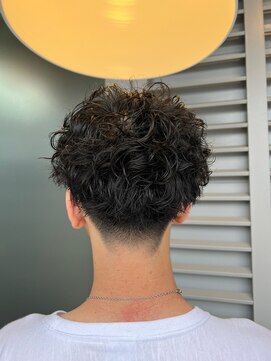 ネウィ 秋田(newi) メンズ刈り上げパーマ