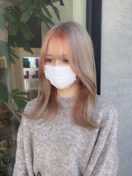 シェルハ(SHELHA) オレンジインナーカラー×ミルクティーベージュ レイヤーカット