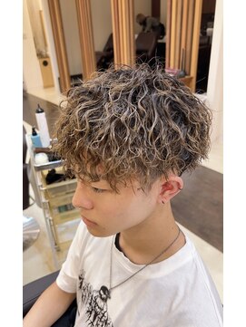 アリレイナ 衣笠店(ARIREINA) ツイストスパイラルパーマ