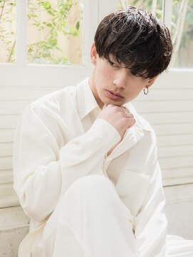 ユーフォリア 渋谷グランデ(Euphoria SHIBUYA GRANDE) スパイラルパーマ ナチュラルマッシュ