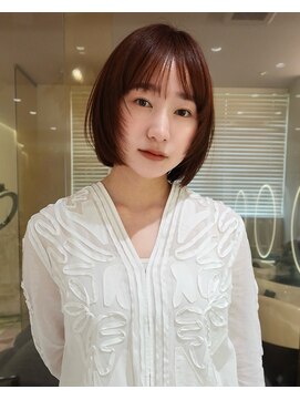 ボブ/フェアスレイヤー/ピンクカラー/くびれヘア