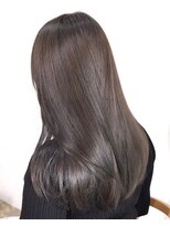 アリー 原宿 表参道(ALLY)&nbsp;ALLY濱田　おしゃれアイコンはこぞってグレージュカラー