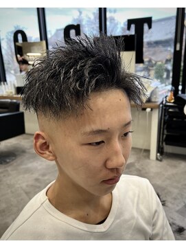 ルースト 京都駅前店(ROOST) アップバング/フェザーパーマ/眉毛/京都駅