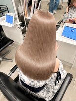 アコロン(acoron)&nbsp;ブリーチで叶う艶ミルクティーベージュ