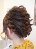 【結婚式・二次会】編み込みヘアアレンジ