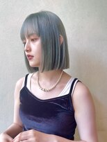 デコ(DECO) 《RYUSEI》くすみブルー切りっぱなしボブデザインカラー髪質改善