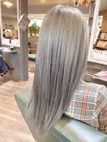 ヘアーデザイン ディードット(Hair design D.)&nbsp;髪質改善トリートメント　オリーブグレージュ