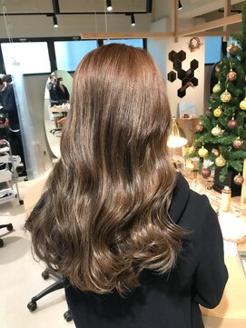 ユミリーバイルコル(umily by RuCOR.) 美髪大人ハイライト/ネビージュ/大人かわいい