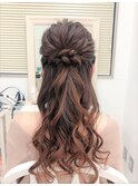 ねじりのハーフアップ