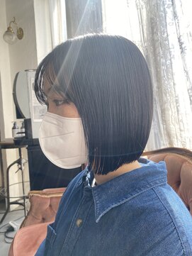 レガーレ(Legare) 切りっぱなしボブ