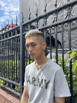 メリケンバーバーショップ フクオカ(MERICAN BARBERSHOP FUK) カットダブルカラーフェード