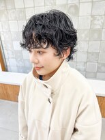 トゥコ(tuco)&nbsp;マッシュショート　パーマ　黒髪