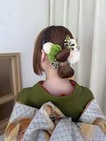 ソノ(sono)&nbsp;振袖ヘア　タイトヘア　個性派ヘア　ロウボーン