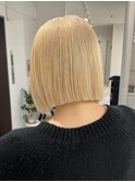 ブロンド×ボブ
