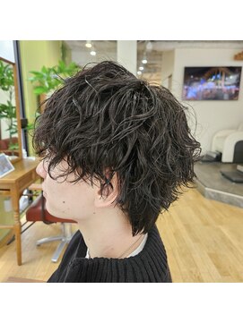 タスクヘアー(task hair) 波巻きケアパーマ×エアリーウルフマッシュショート