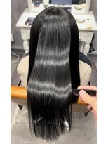 ナナシ(nanac)&nbsp;髪質改善ストレート＋ナチュラルブラック