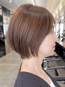 ソワネ 表参道(soigne) 表参道大人ショートボブくびれショートヘア白髪ぼかしハイライト