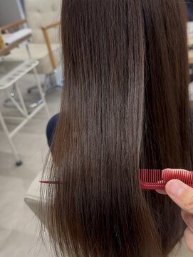 レヴィア(REVIA) 髪質改善トリートメント前髪カットレイヤーカット