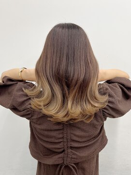 アライブ キチジョウジ(ALIVE Kichijoji) 【ALIVE吉祥寺】ベージュグラデーションカラー