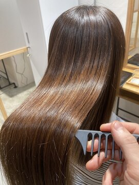 ユーリカ リチェルコ 四天王寺前夕陽ケ丘店 髪質改善カラー/ブラウン