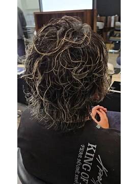 クリック 辰巳店(CLiC) 【外国人風】メッシュで魅せる、大人の色気スタイル