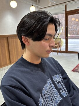 ゼスト アイヴィ(ZEST Ivy) センターパート/ニュアンスパーマ【藤野はるひ】