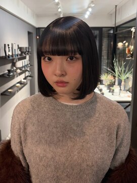 ネロ ヘアアンドライフストア 渋谷(NERO HAIR AND LIFESTORE) mm単位で拘る繊細カット♪重めフルバング