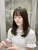 アピッシュ 国分寺(apish) 透明感オリーブベージュ