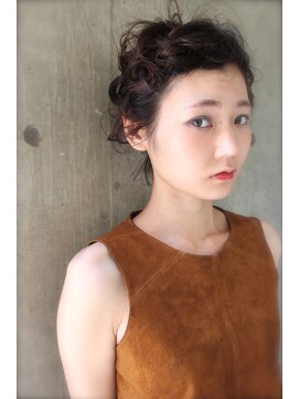 ビビト(bibito) bibito  カーリーショート