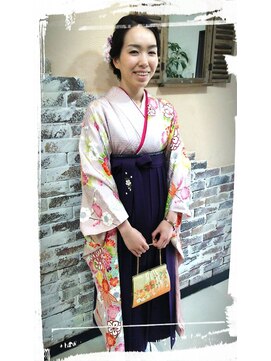 コラボ(hair design co.llabo) 袴