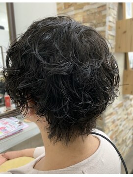 インフォーマル(Informal) ショートのパーマ/スマートマッシュ/ゆるふわカール
