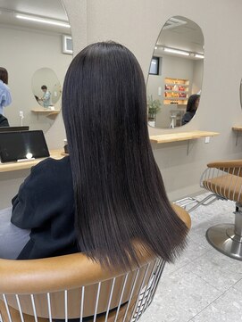 シカ 神戸三宮元町店(Cica) 髪質改善 UPTOGLOSS 三宮 神戸美容室 艶髪 トリートメント 元町