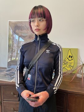 ヘアーアイストゥーレ(HAIR ICI TRE) デザインカラー　ピンク　ローライト　ボブ　担当桜桃