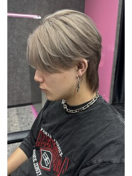 スライバイリアオオサカ(Sly By Ria OSAKA) グレージュ/ブリーチ【梅田】【大阪】