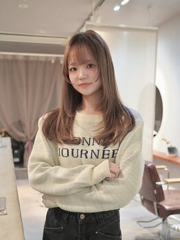 ナンバーセカンド(Number 2nd)の写真/トレンドを取り入れたデザインで垢抜けhairに★流行のレイヤーも！あなたのお悩みから解決します！