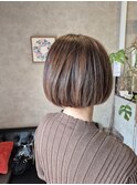 ショートボブ